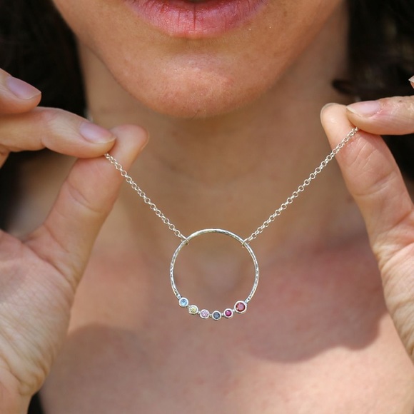 Talia - Sterling Silver Necklace with hammered circle with Swarovski crystals - Picture 14 of 14